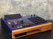 Akai Mpc 2000xl Sampler Blue MCD Klasyk