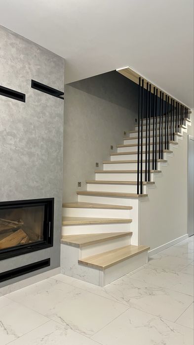 Сходи ясен дуб виготовлення монтаж