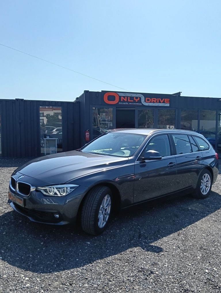BMW 318d Touring, Particular,  11/2017, Nacional CX Automática! 260€