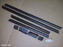 Frisos do fundo portas Audi 100 e A6 C4 até 1997 (novos)