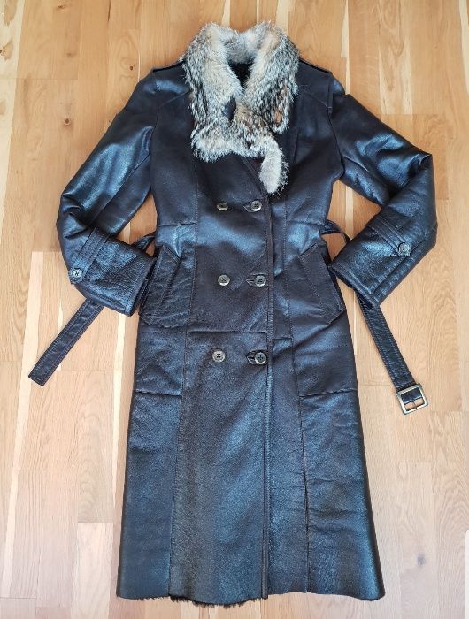 Женское зимнее кожаное пальто