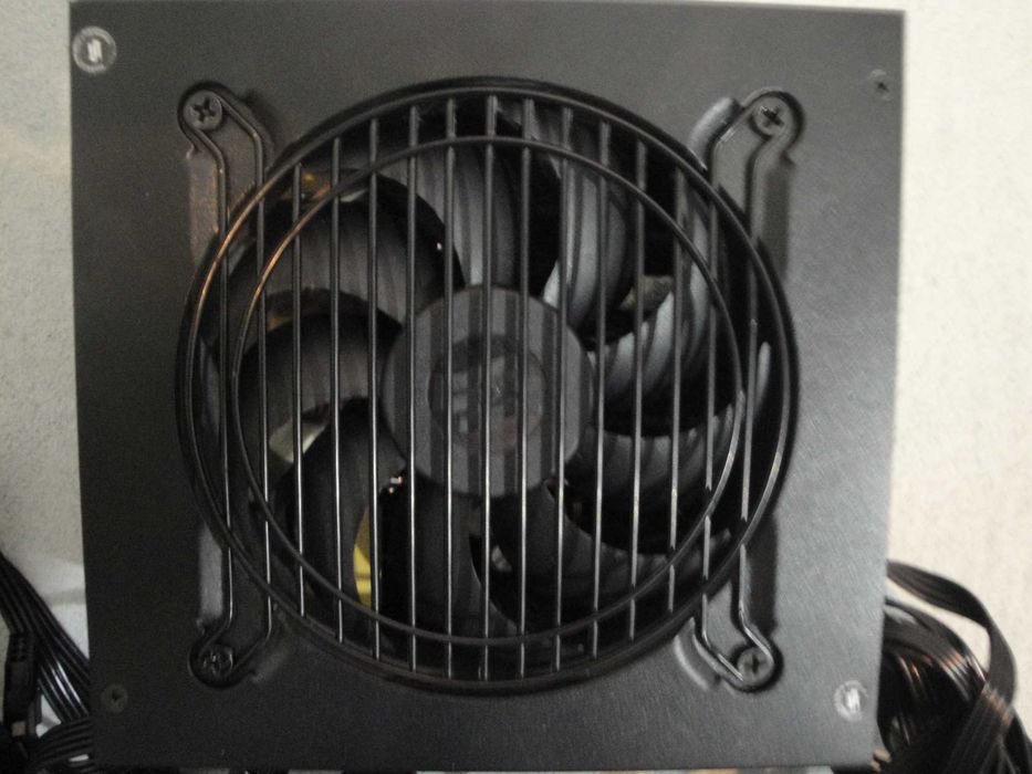Zasilacz komputerowy Silentiumpc Supremo L2 550W 80+Gold
