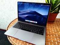 Macbook Pro 13.3-inch space grey