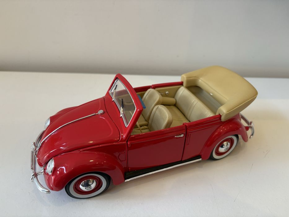 Model Volkswagen Beetle Garbus 1:18 Maisto (bburago welly)