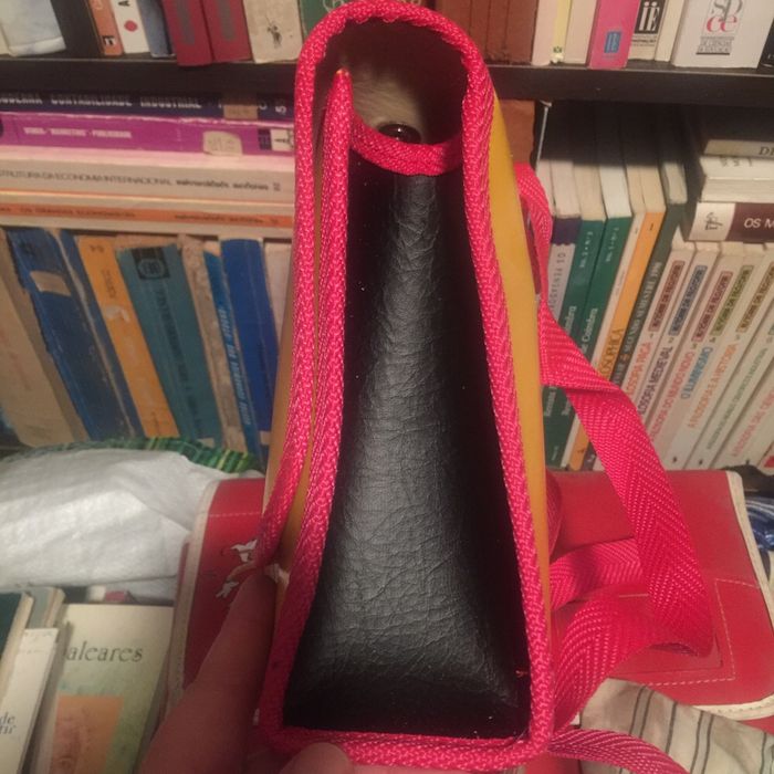 Mini Mochila anos 80 - tamanho A5