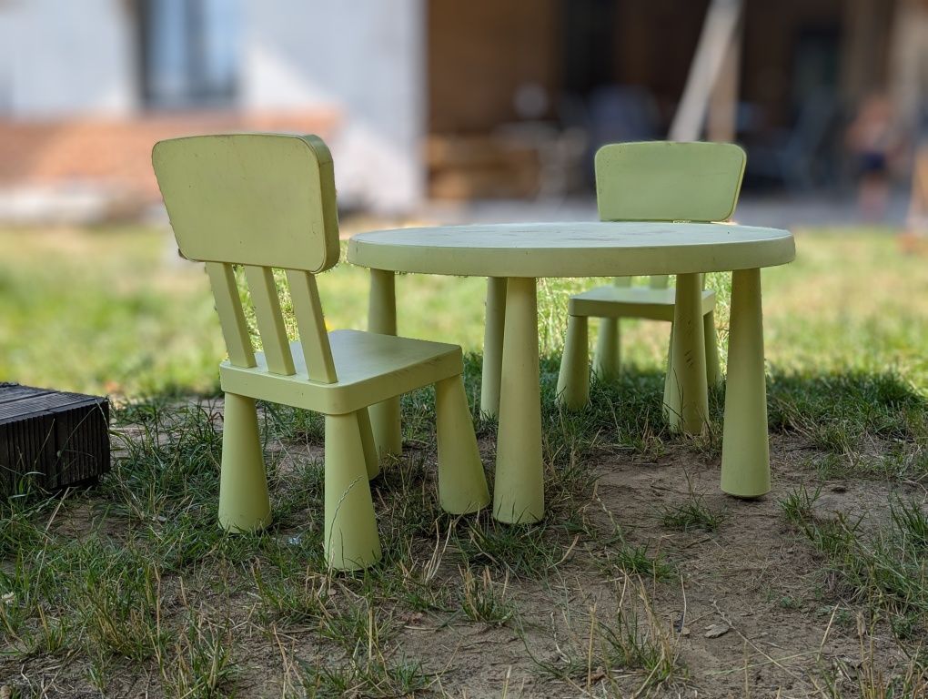 Stolik mamut Ikea ogrodowy dla dzieci