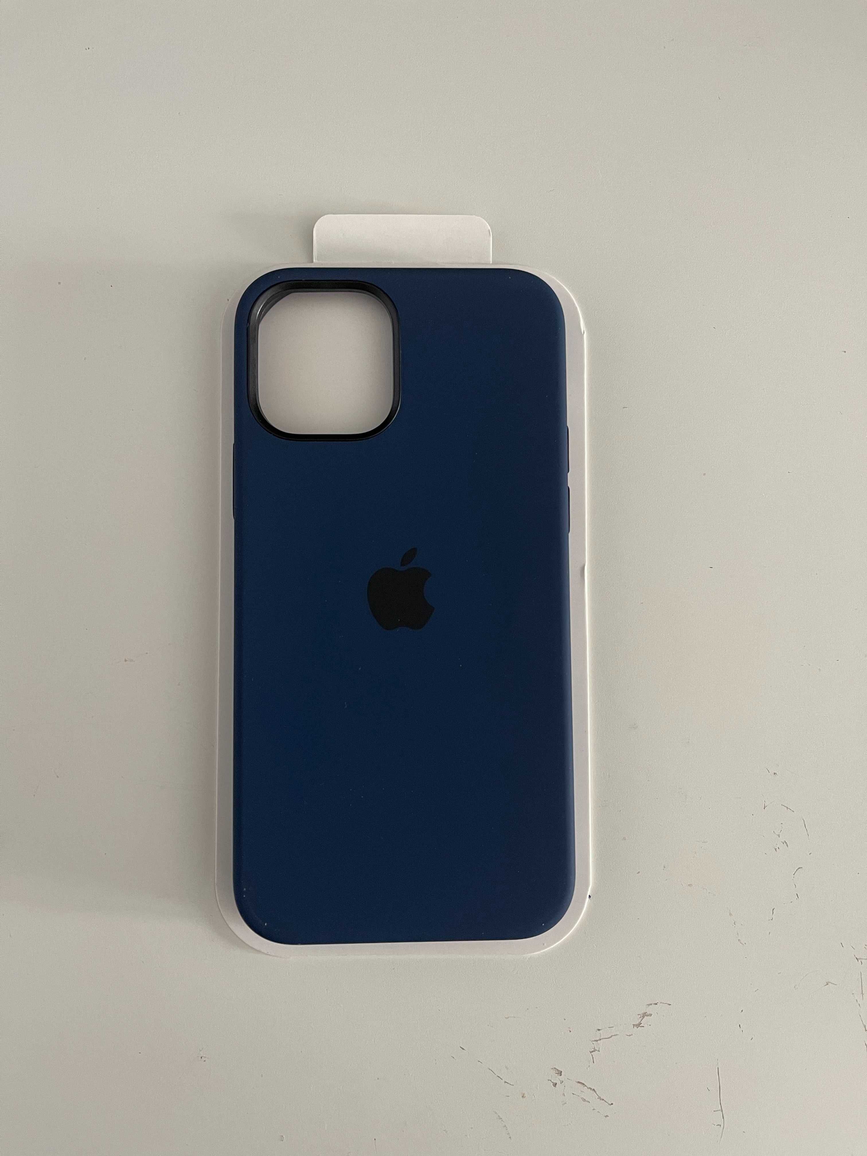 Capa em silicone com MagSafe para Apple iPhone 12/12 Pro [Últimas Unidades]