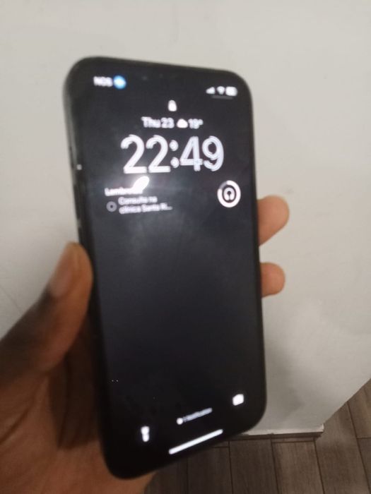 Iphone 16e segunda mao bom estado!Preço negociável