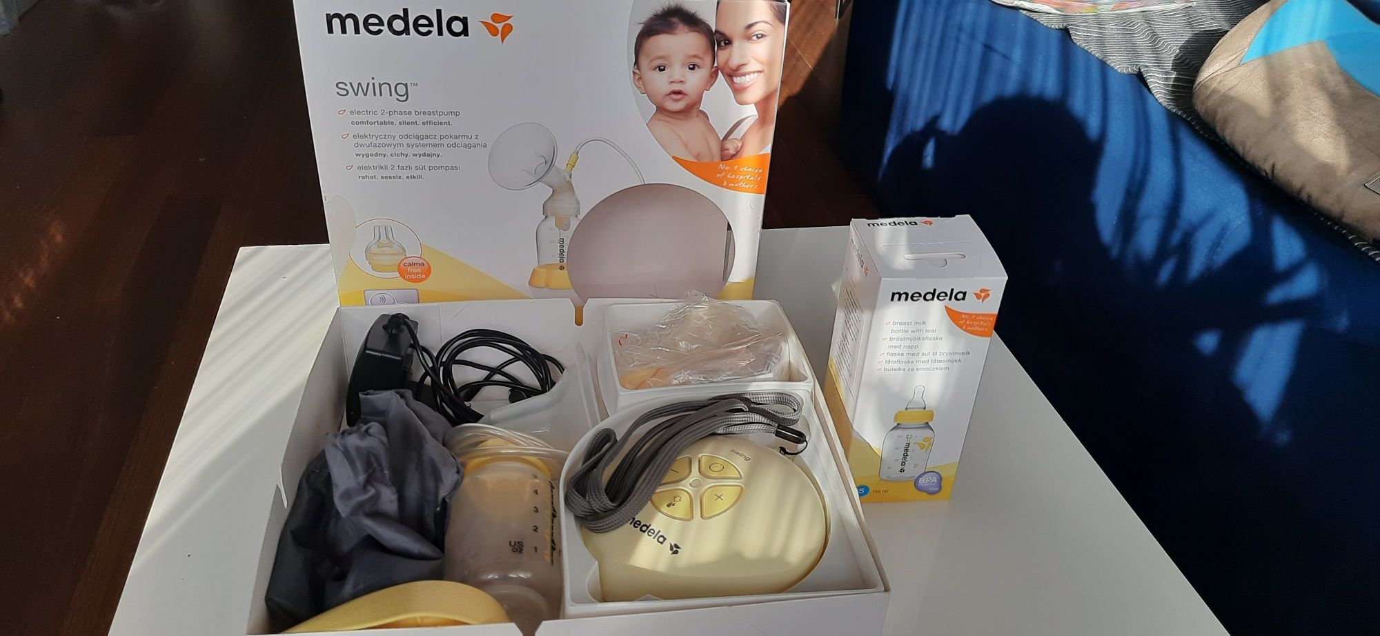 Laktator Medela swing.