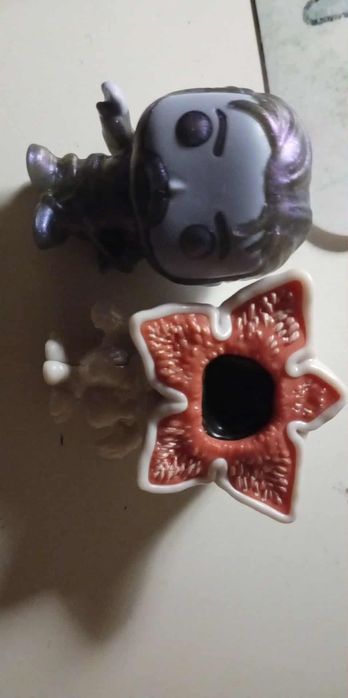Kinder joy stranger things rezerwacja