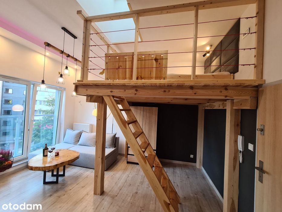 Nowoczesna kawalerka z antresolą 4 Wieże