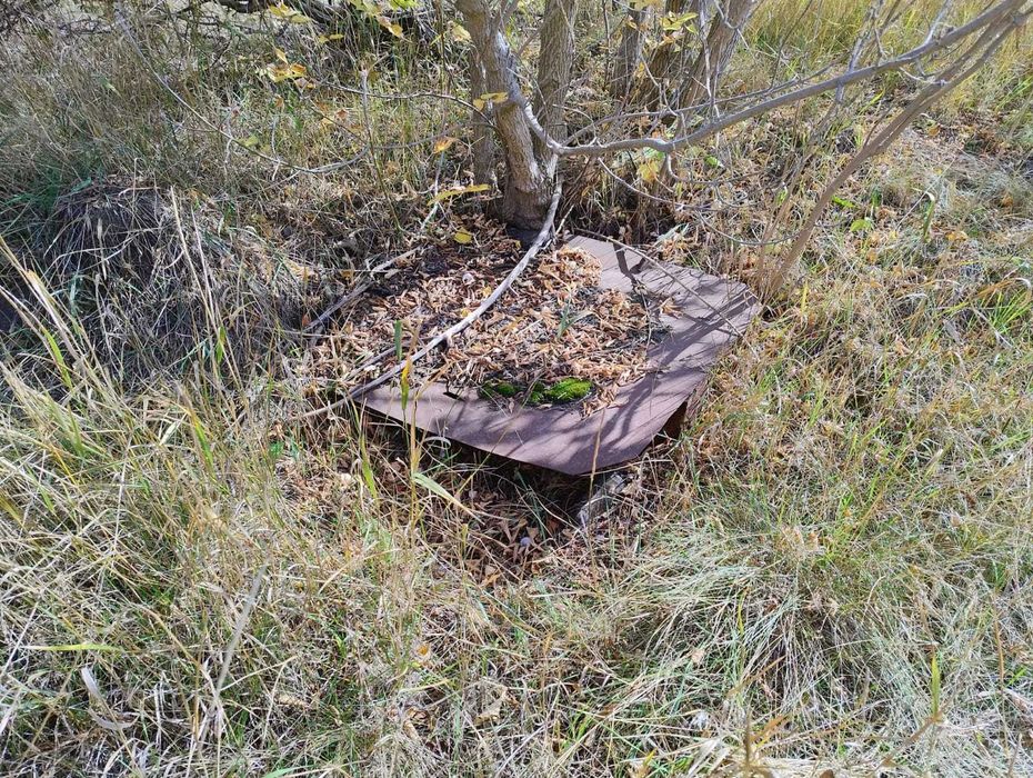 Продам участок Безлюдовка 17 соток, 500м до озера, 5км до Эпицентра