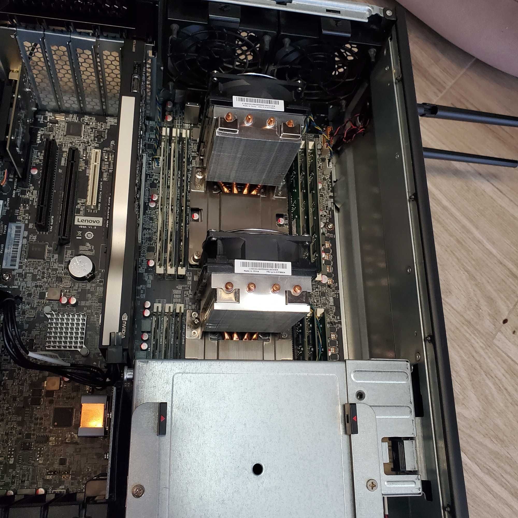 Станція Lenovo ThinkStation P710 2 x Xeon E5-2658 V4 - 56 Cores, Обмін