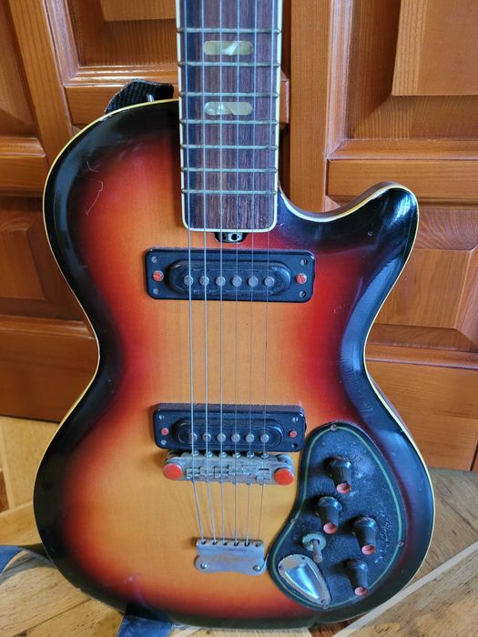 Легендарная гитара " Musima" из ГДР