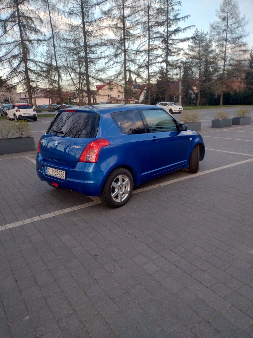 Suzuki Swift 1.3