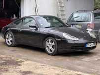 Porsche 911 Carrera 4 996