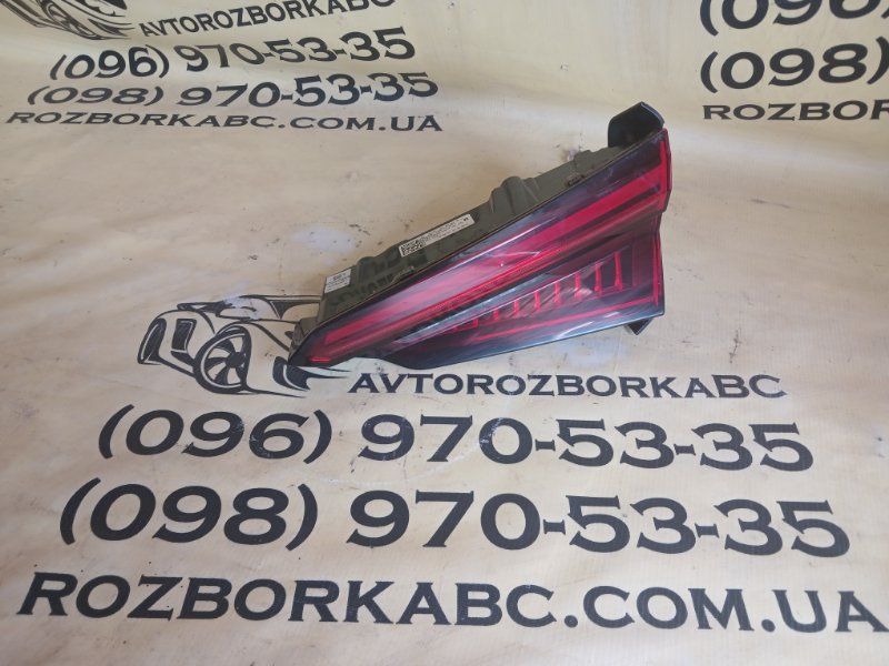 Фонарь внутренний Audi A5 2019 Задн. Прав.