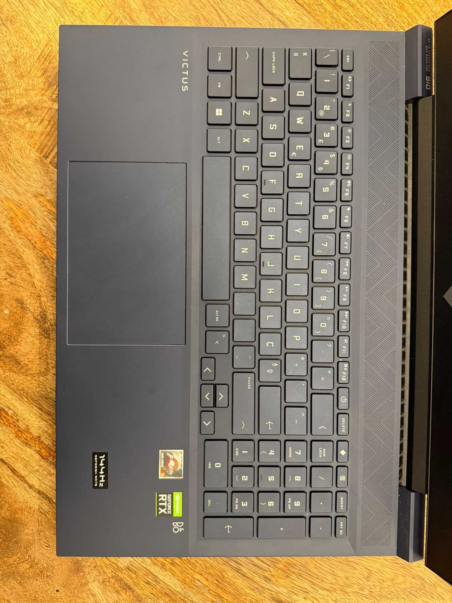 Portátil HP Victus (NVIDIA GeForce RTX 3050 RAM8 GB 512 GB SSD 16.1'')