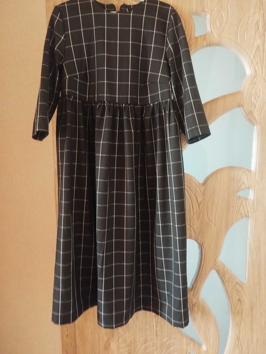 Плаття повсякденне і нарядні