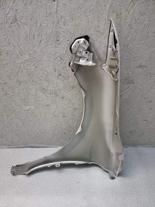 Переднє  праве крило 1J9 Toyota Camry 70 Розборка