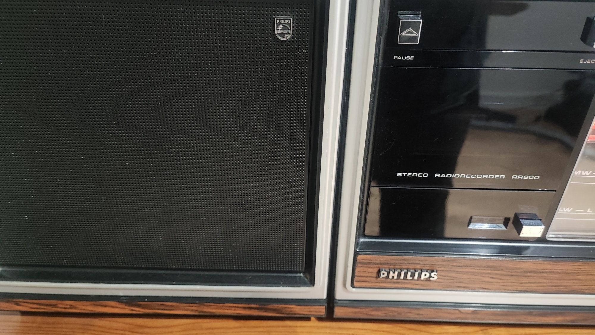 Philips RR800 Radiomagnetofon