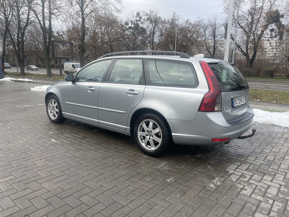 Volvo v50 2008 2.0