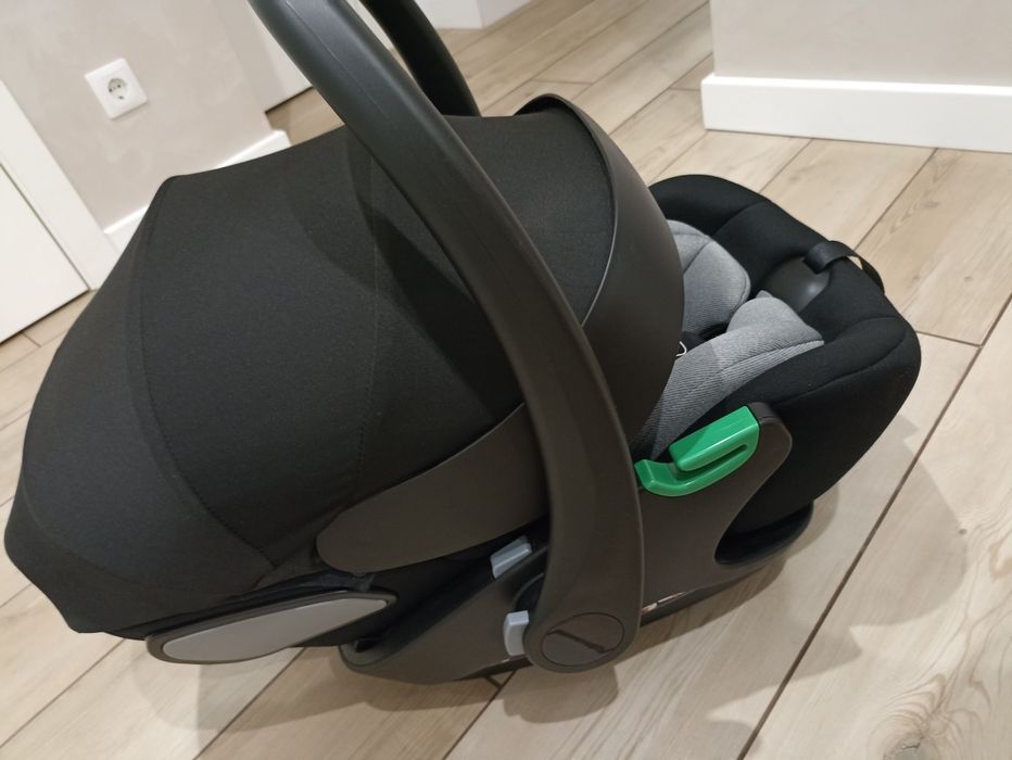 Автокрісло бебікокон El Camino  i-FIX 0+ (0-13 кг)