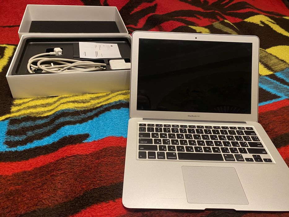 13-inch MacBook Air в гарному стані