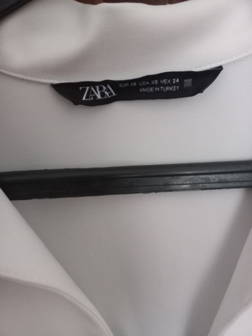 Vestido zara XS branco com bolsos