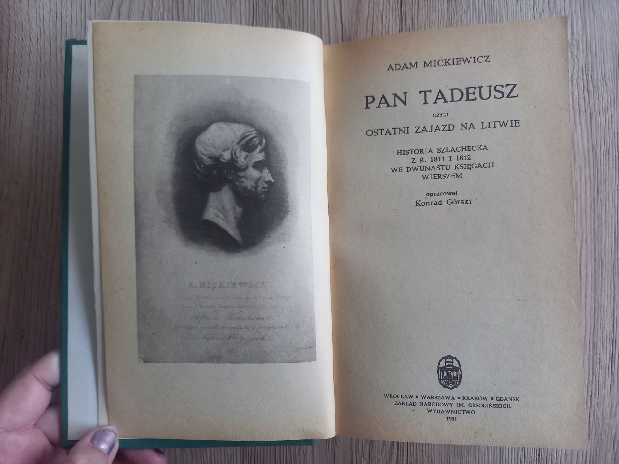 "Pan Tadeusz" z opracowaniem Adam Mickiewicz