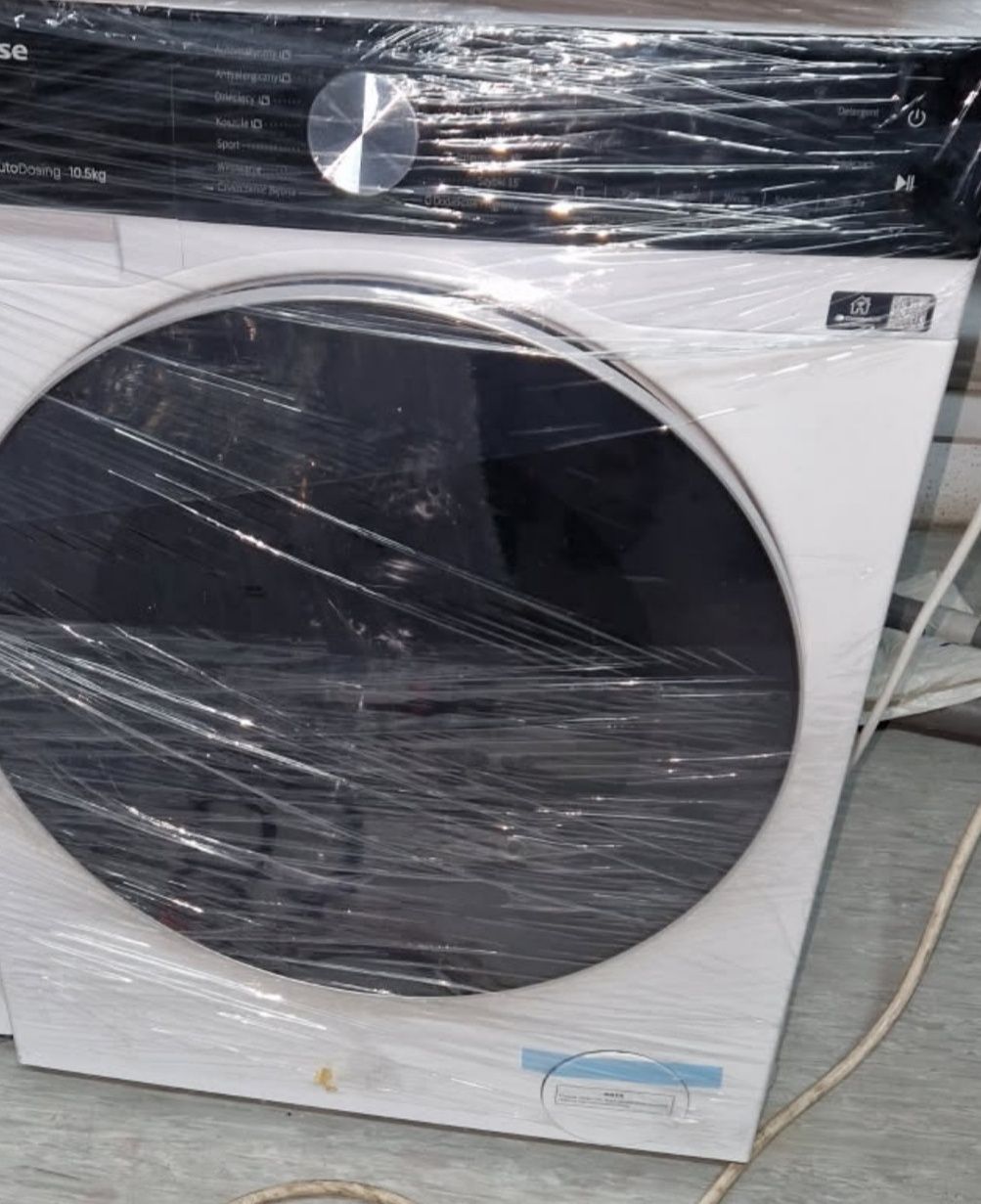 Pralka Hisense model WF5S1045BW