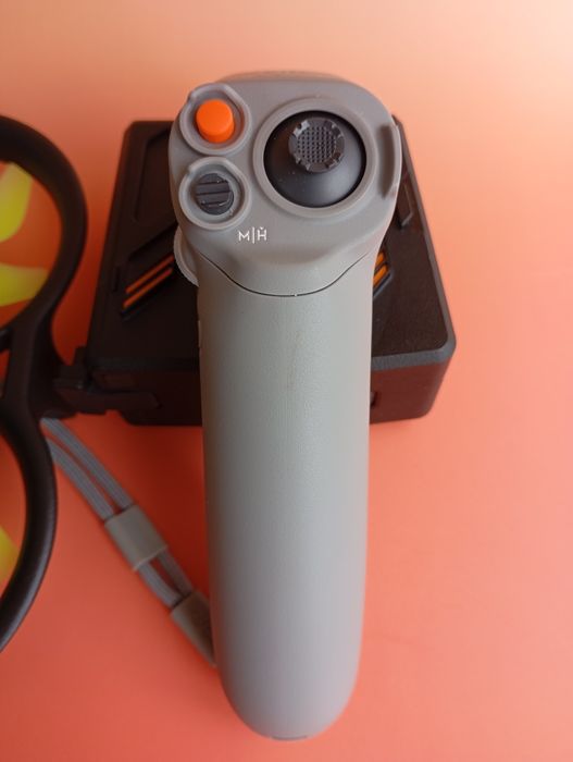 DJI Avata quase novo – 3 baterias incluídas