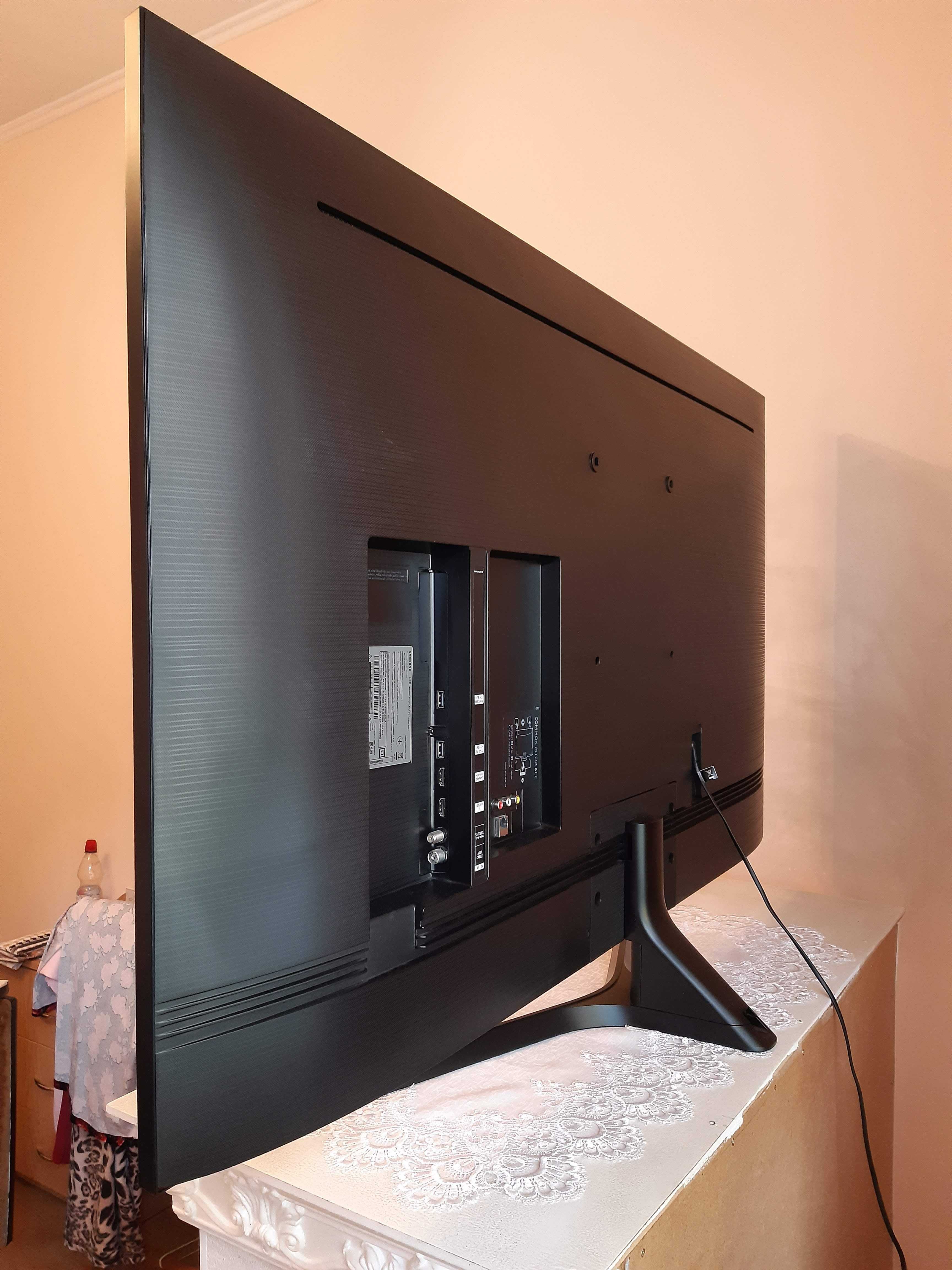 Телевізор Samsung UE55TU8500U (55) 4K SMART-TV  б/у.