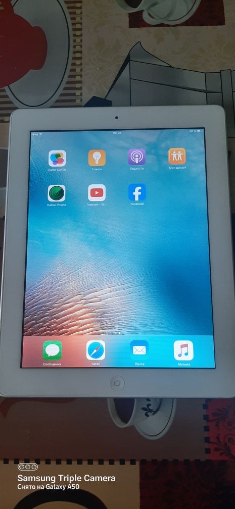 Планшет iPad 2 Apple