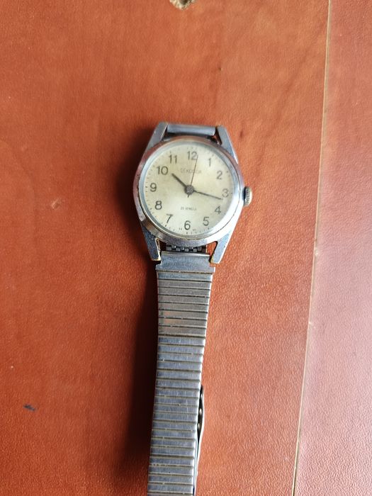 Zegarki. Zestaw   5 sztuk