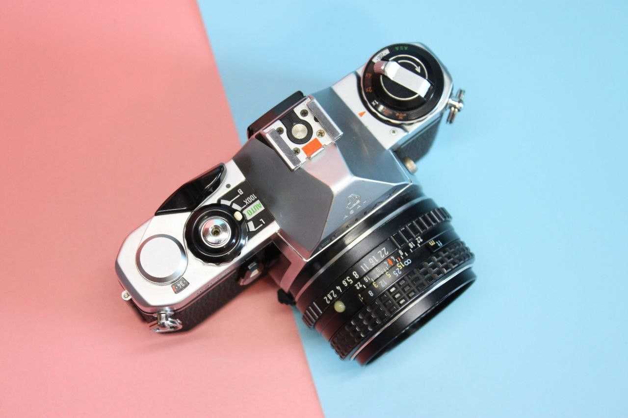 Фотокамера Pentax Me + Обєктив SMC Pentax-M 50mm f/2