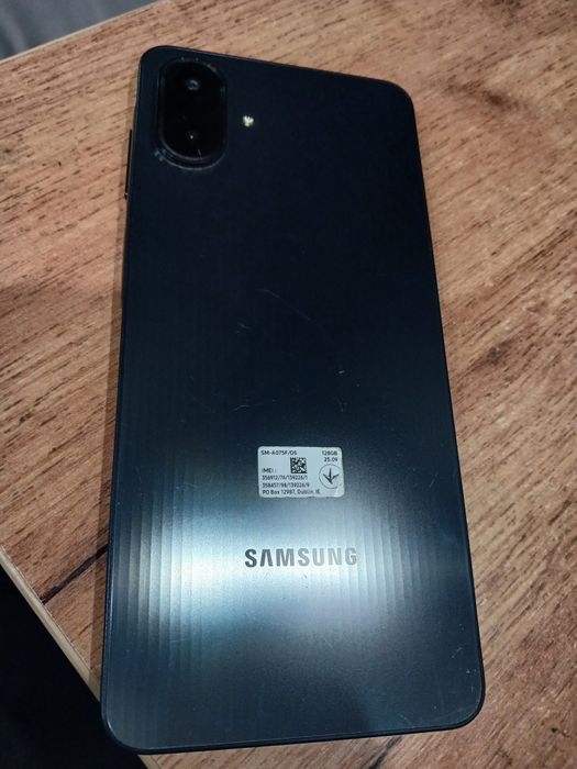 Samsung A07 128 GB Мобильный телефон Самсунг  с чехлом и зарядкой