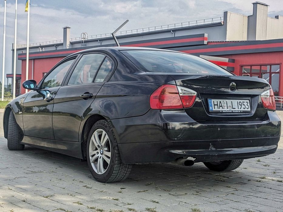 Bmw e90 2.0дизель механіка 6передач 2007