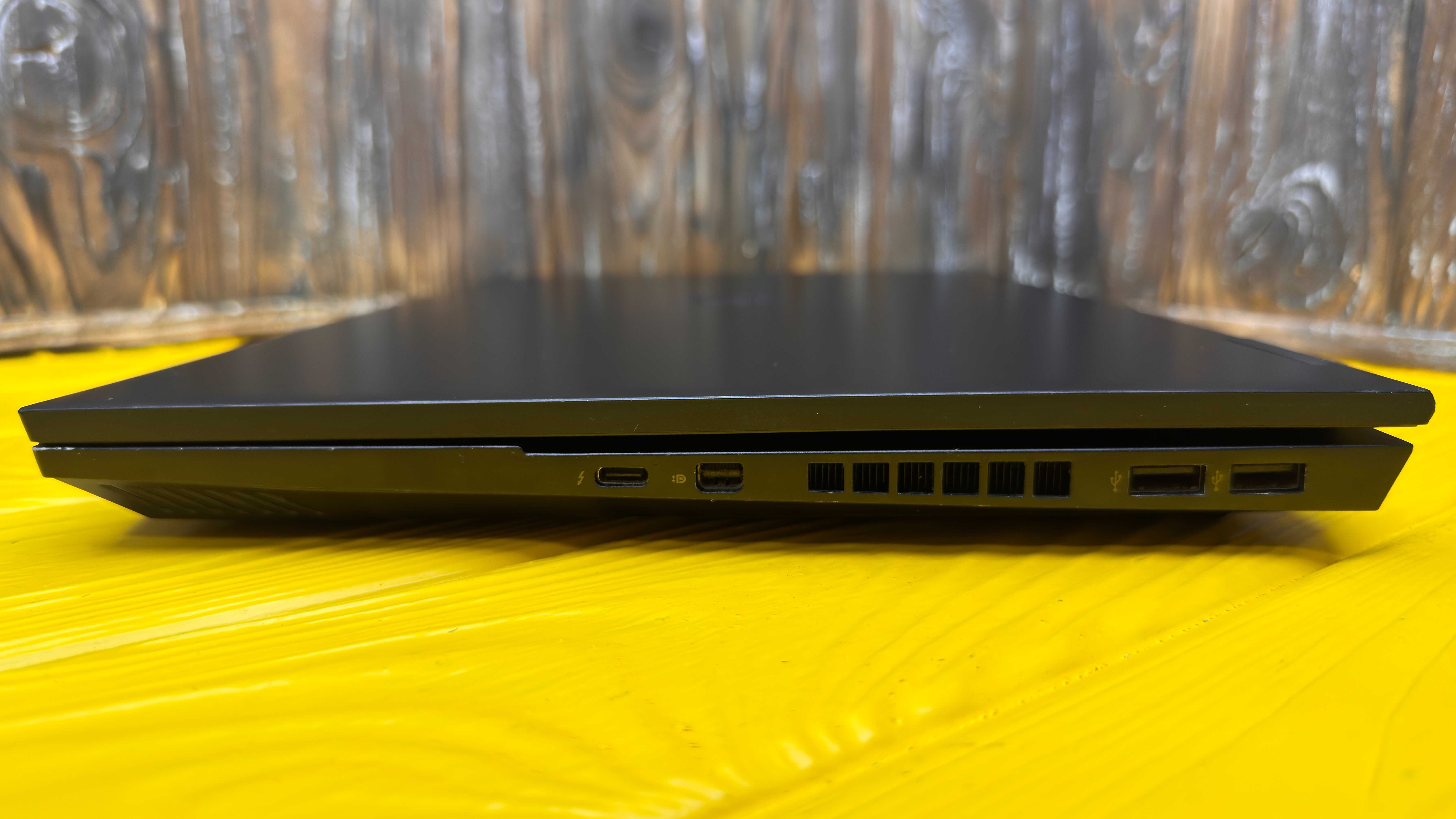 Геймерський Ноутбук Hp Omen 15-EK0026NW /i5-10300H/GTX 1660 TI 6 GB