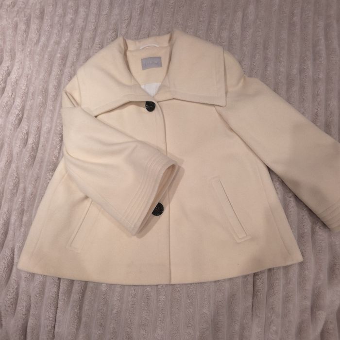 Жіноче Півпальто (болеро)