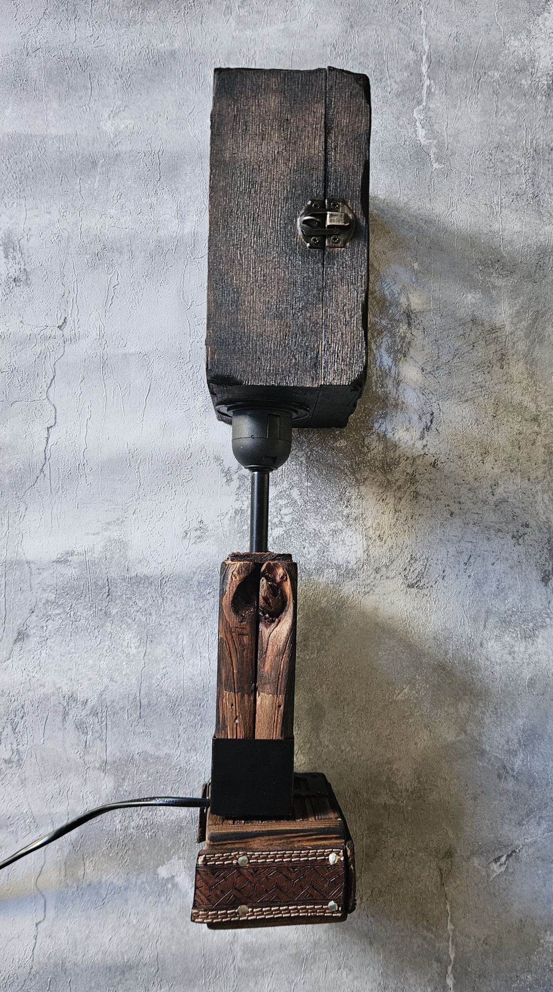 Unikat ażurowa lampka z drewna vintage Industrial loft żarówka ozdobna