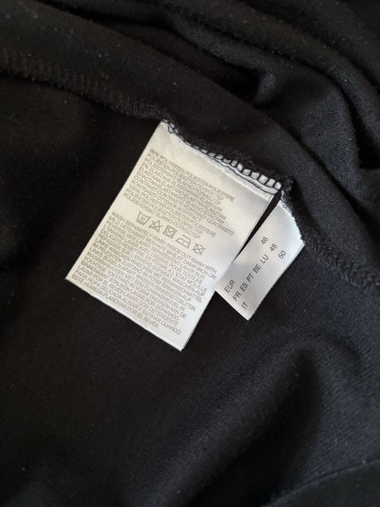 Czarna sukienka z tiulowym długim rękawem r. 46 XXL