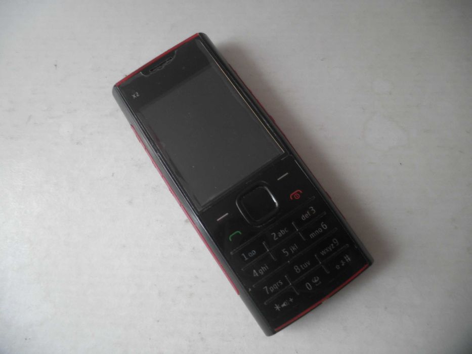 Nokia X-2 00 lub 215 bez simlocka