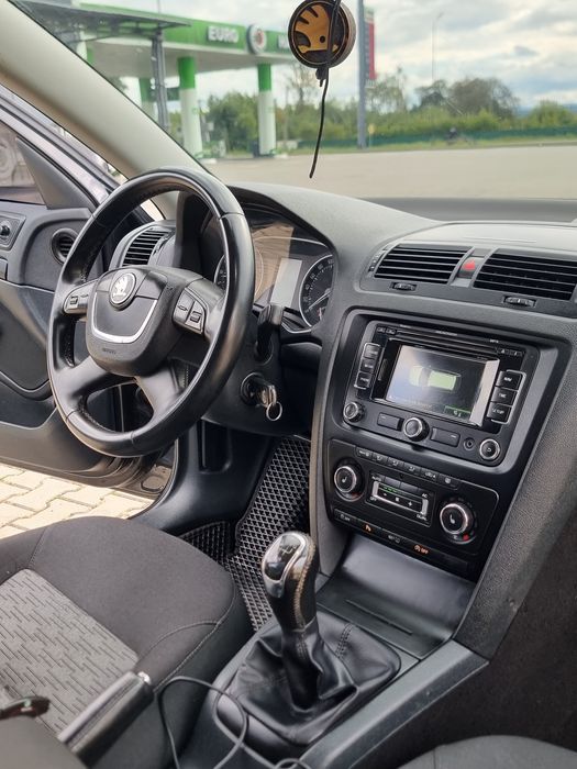 Skoda Octavia A5 2013 рік в RS Обвісі 1.6 дизель на гарній комплектаці