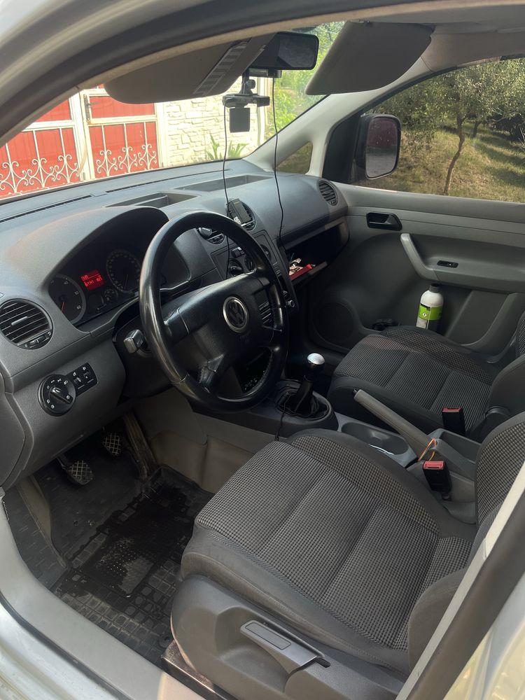 Volkswagen caddy 2005 1.9 дизель