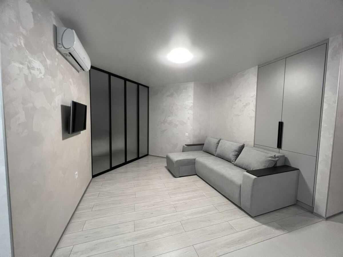 Продам видову розкішну 1-к квартиру ЖК Crystal Avenue з документами