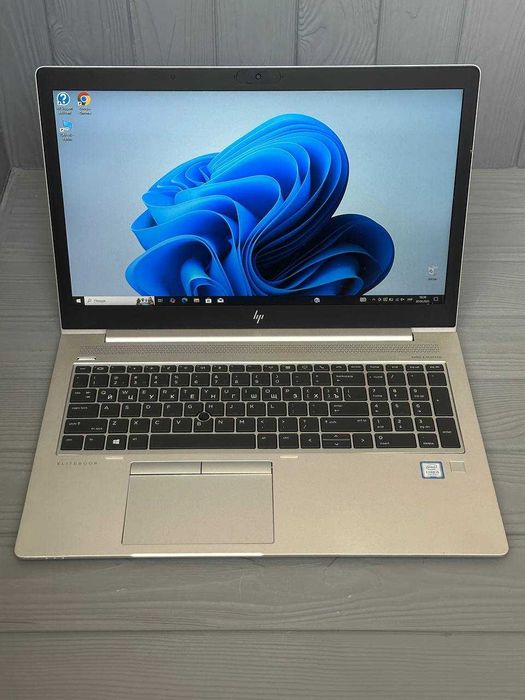 HP EliteBook 850 G5   | i5-7200U  | 16 GB x 256 SSD