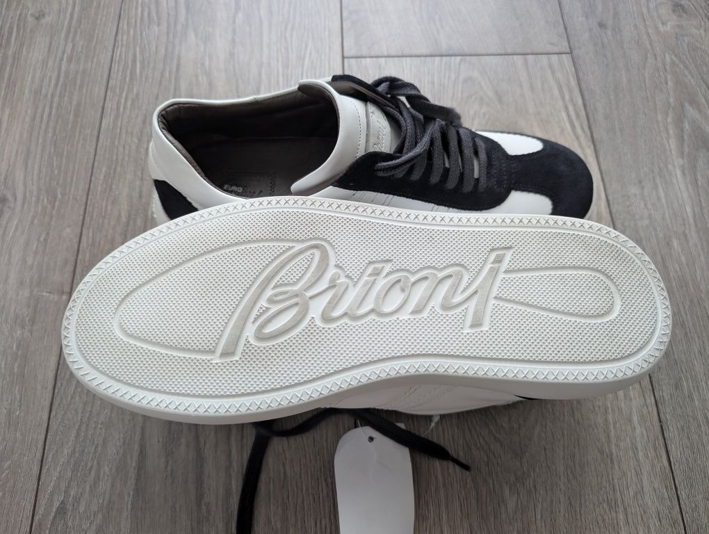 Nowe Sneakersy BRIONI 100% Oryginalne za 30% ceny sklepowej
