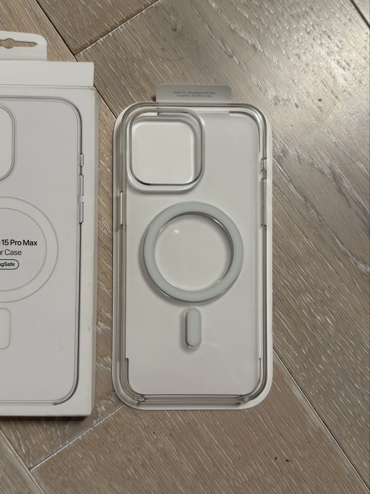 Apple clear case iPhone 15 Pro Max magsafe