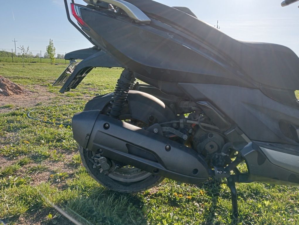 Sprzedam skuter 125